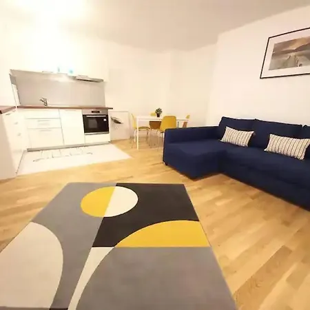 Elegancia Rueil, 20 Min De Paris La Defense, Quartier Recherche,