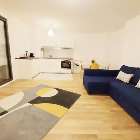 Elegancia Rueil, 20 Min De Paris La Defense, Quartier Recherche,