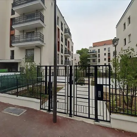 Elegancia Rueil, 20 Min De Paris La Defense, Quartier Recherche, Apartment Rueil-Malmaison