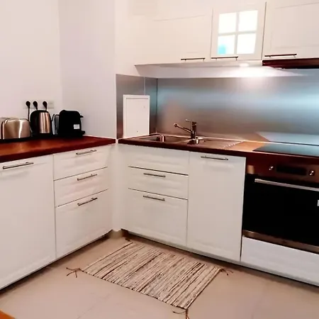 Elegancia Rueil, 20 Min De Paris La Defense, Quartier Recherche, Apartmán